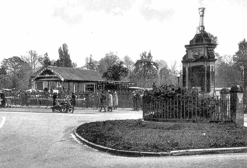 The Grazebrook Memorial in the 1920s