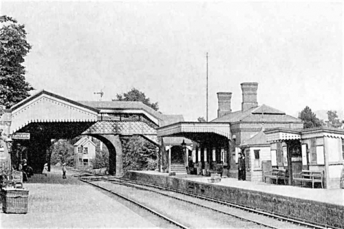 Hagley Railway Station in the 1920s