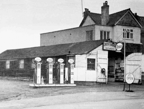 Smith's Garage 1960s